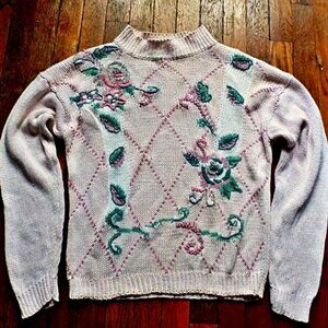 Vintage Women's Pink Sweater with Embroidery